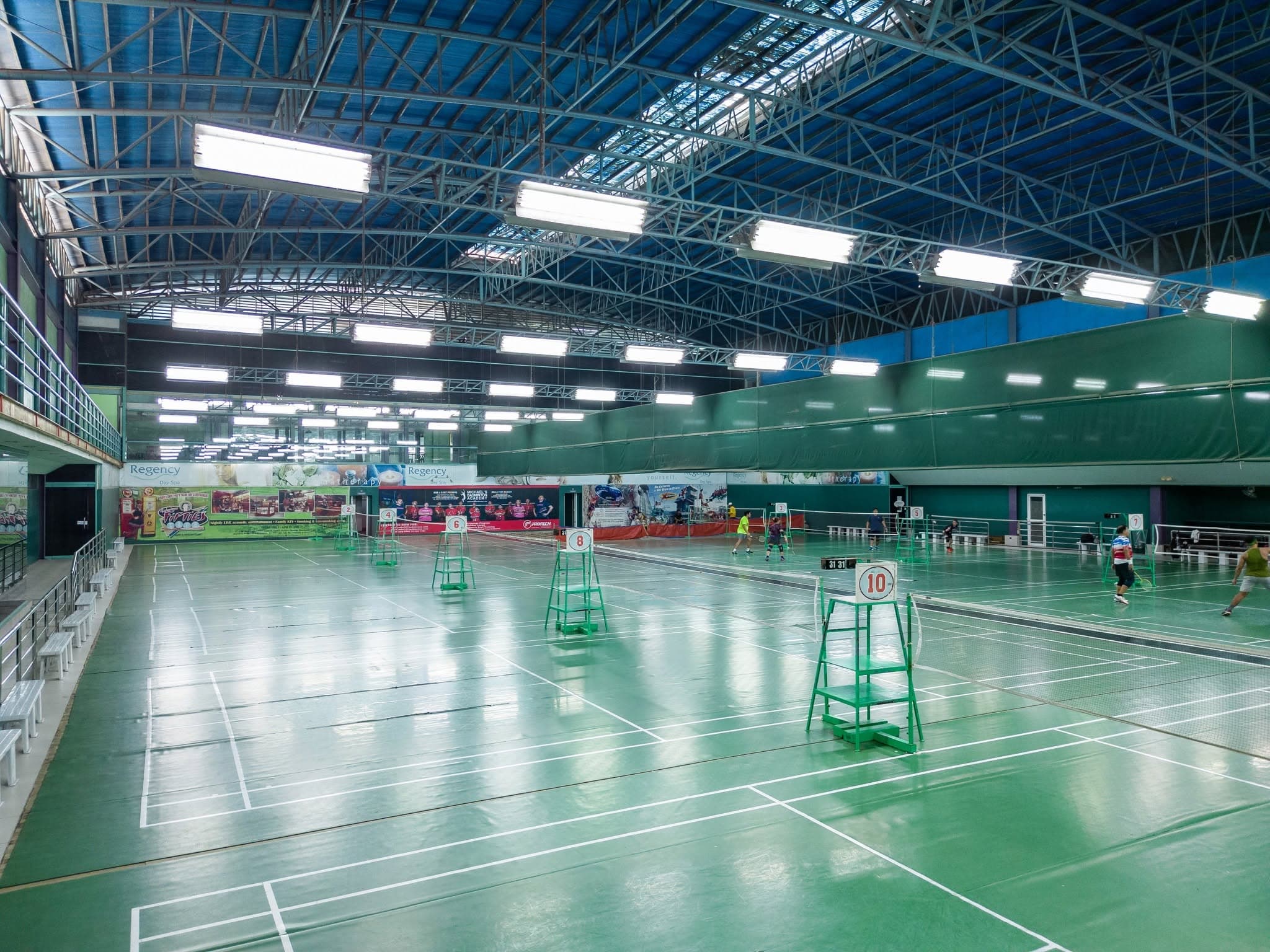 Metro Sports Center