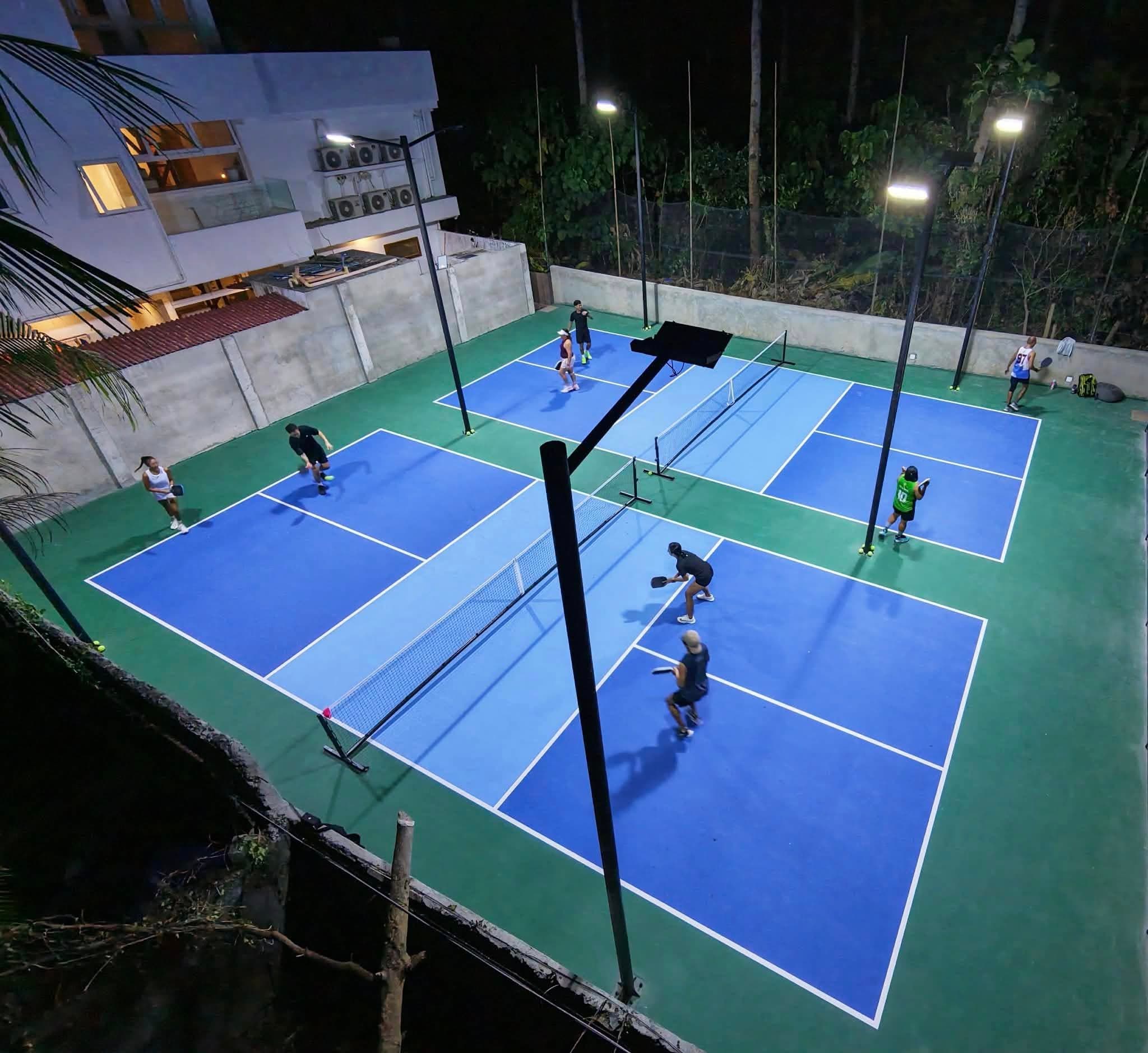 Paddles Up Pickleball Academy