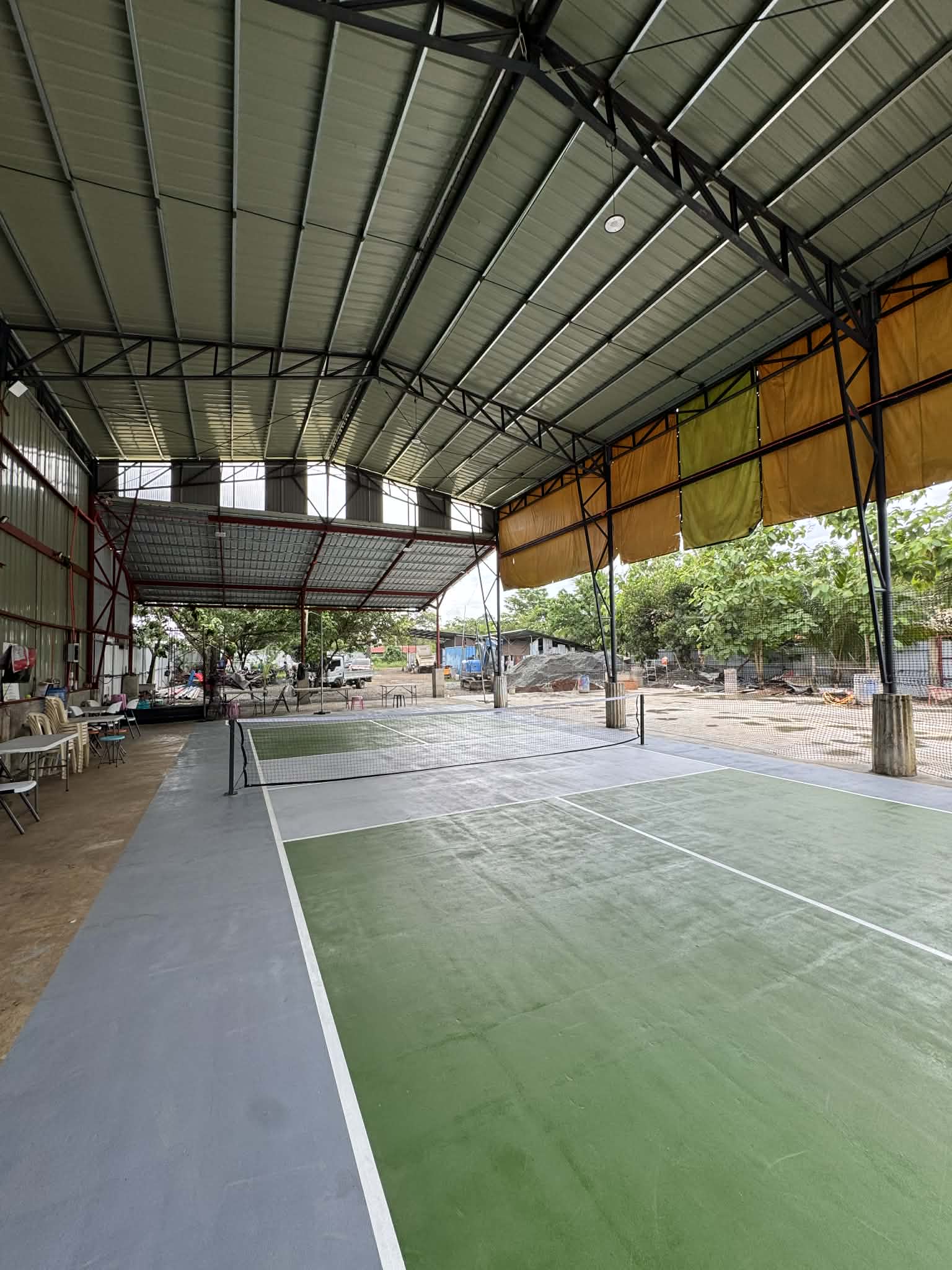 Spinners Pickle Yard