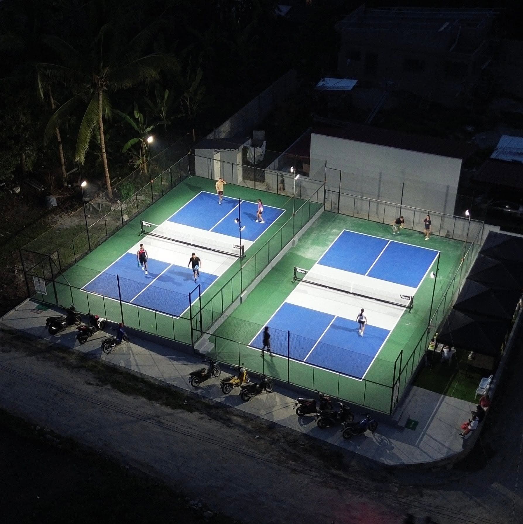Hamog Pickle Court