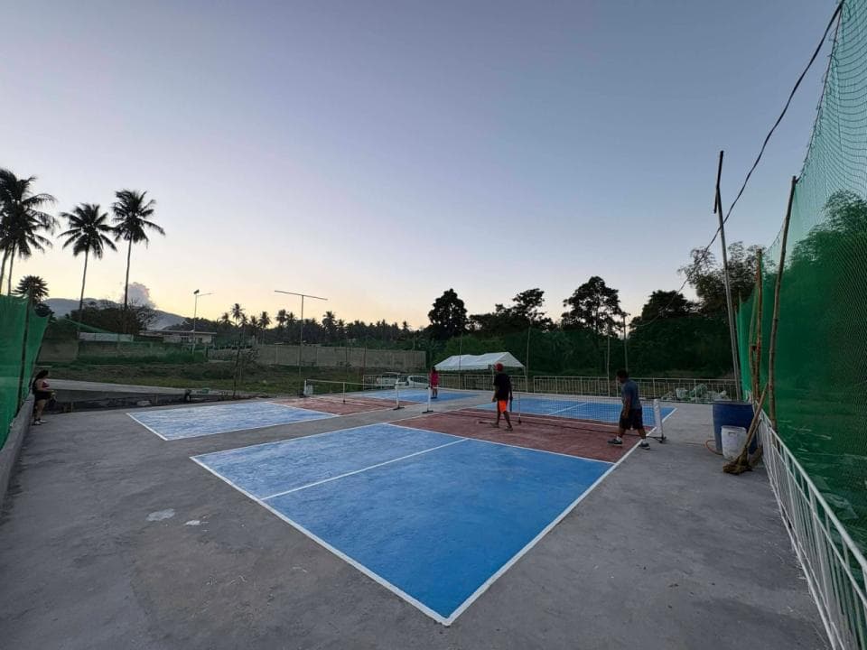 Deep Cliff Pickleball Court