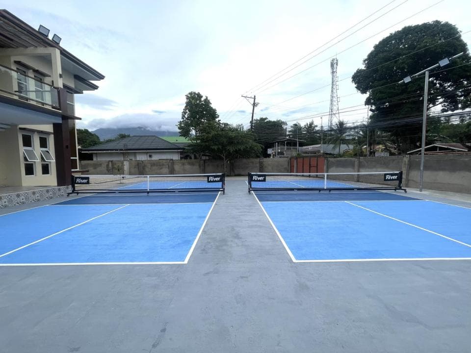 Rally House Pickleball